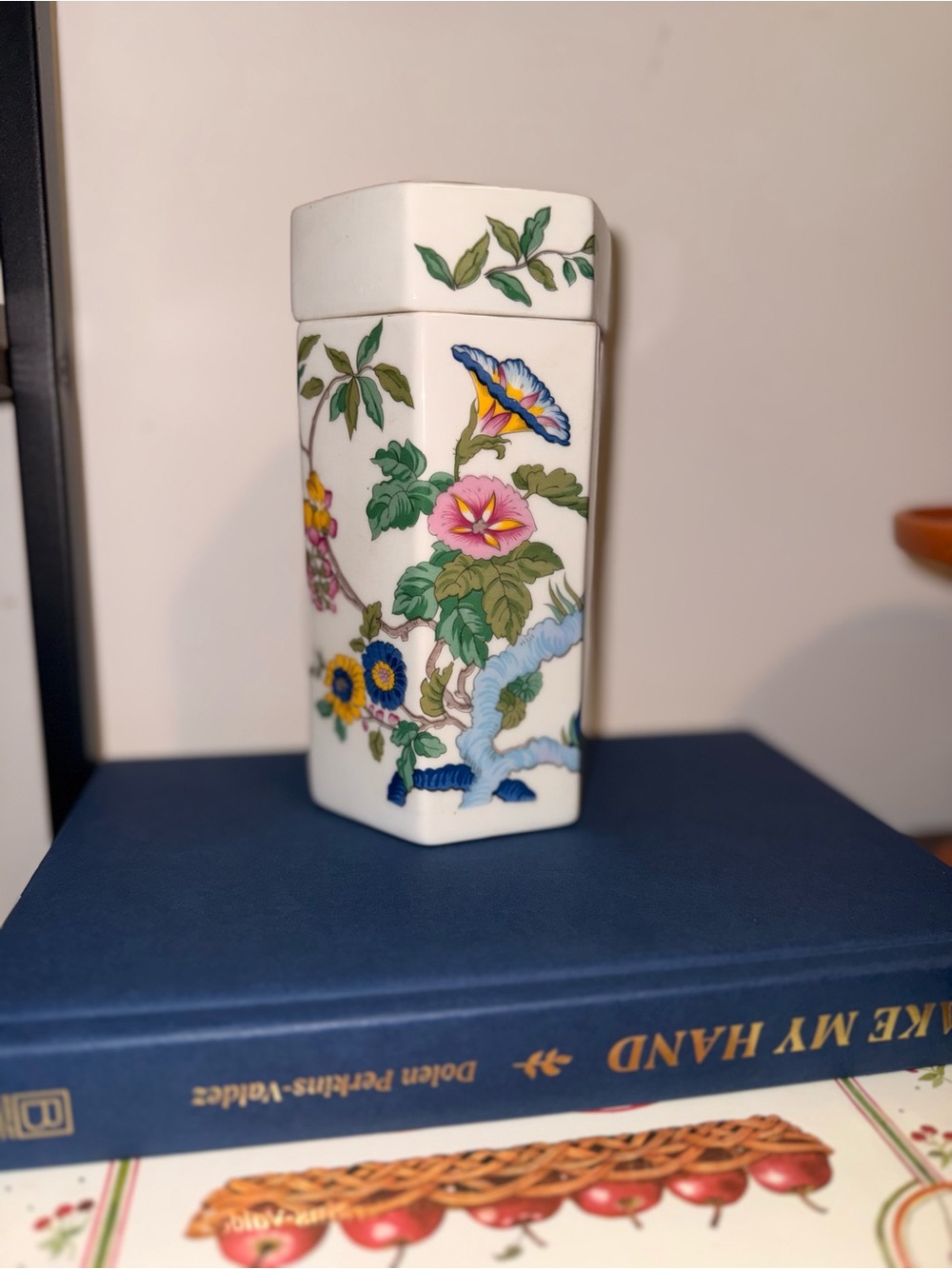 Elizabeth Arden White Porcelain Vase with Multicolor Floral Motif
